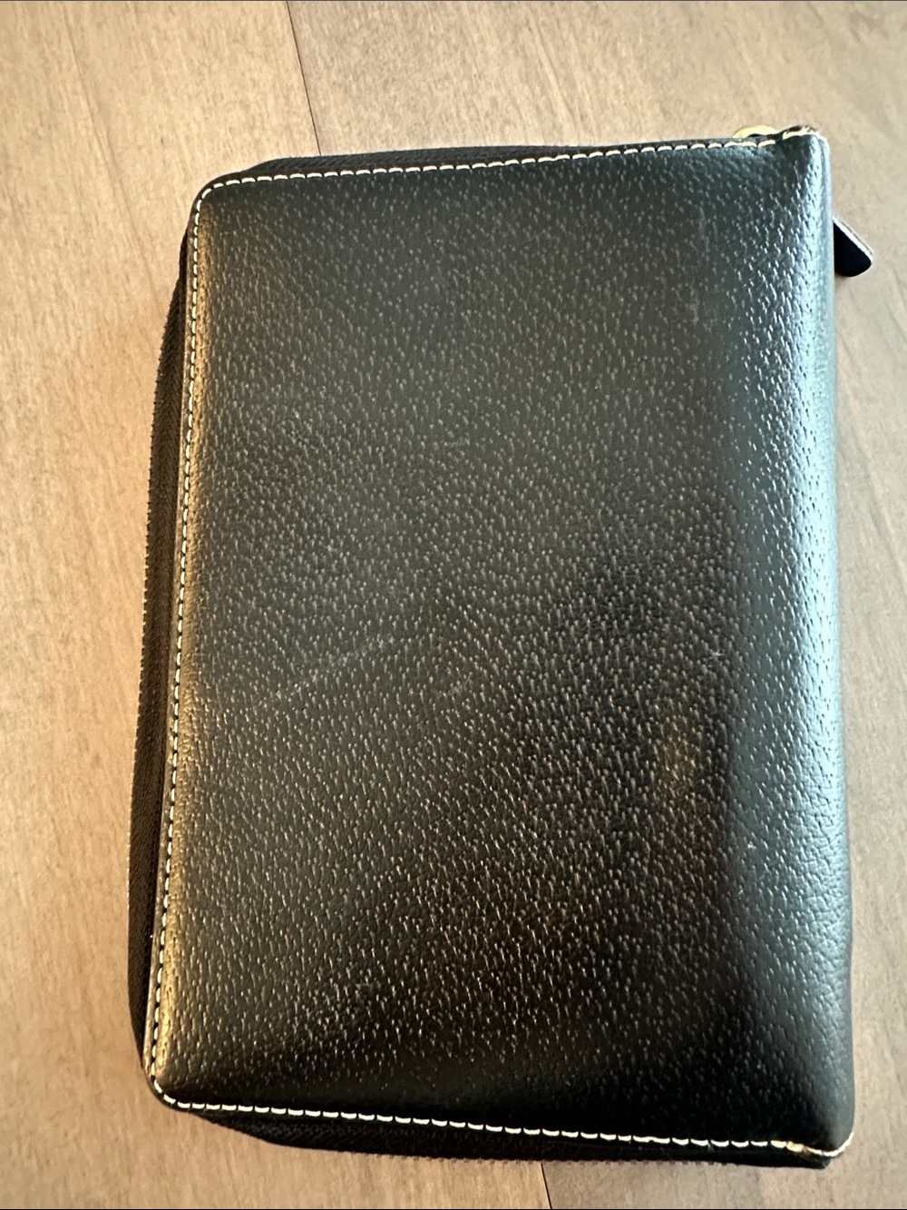 kate spade Black Pebbled Leather Zip Wallet with Gold Logo - Picture 3 of 9